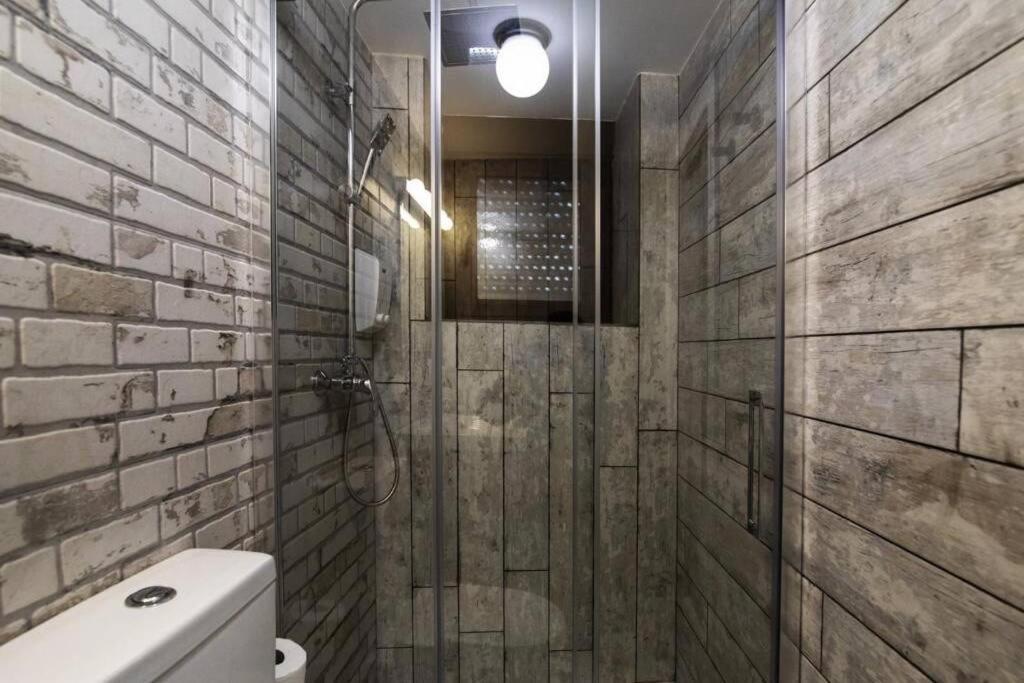 Vivienda Con Fines Turisticos Lagarto De Jaen B Apartment Luaran gambar